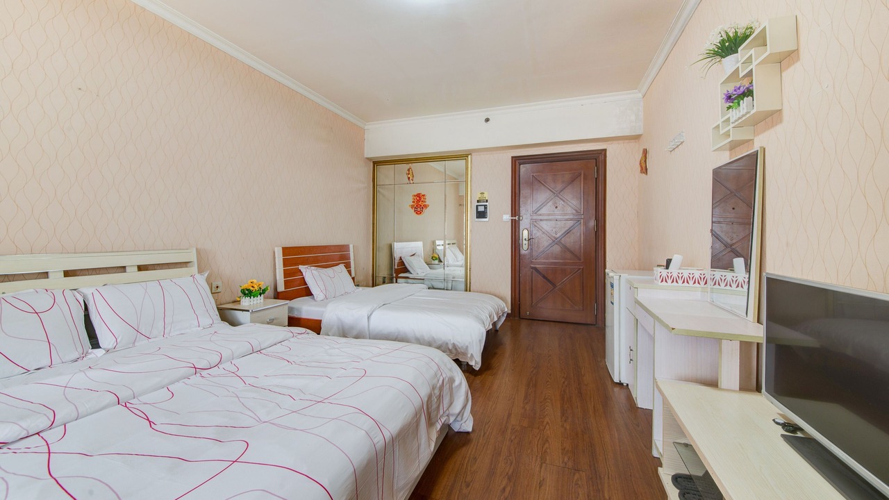 Photo of Bedroom in Luohu
