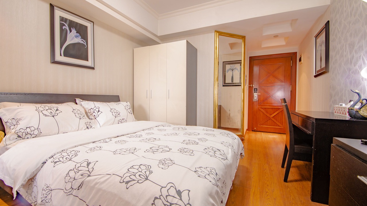 Photo of Bedroom in Luohu