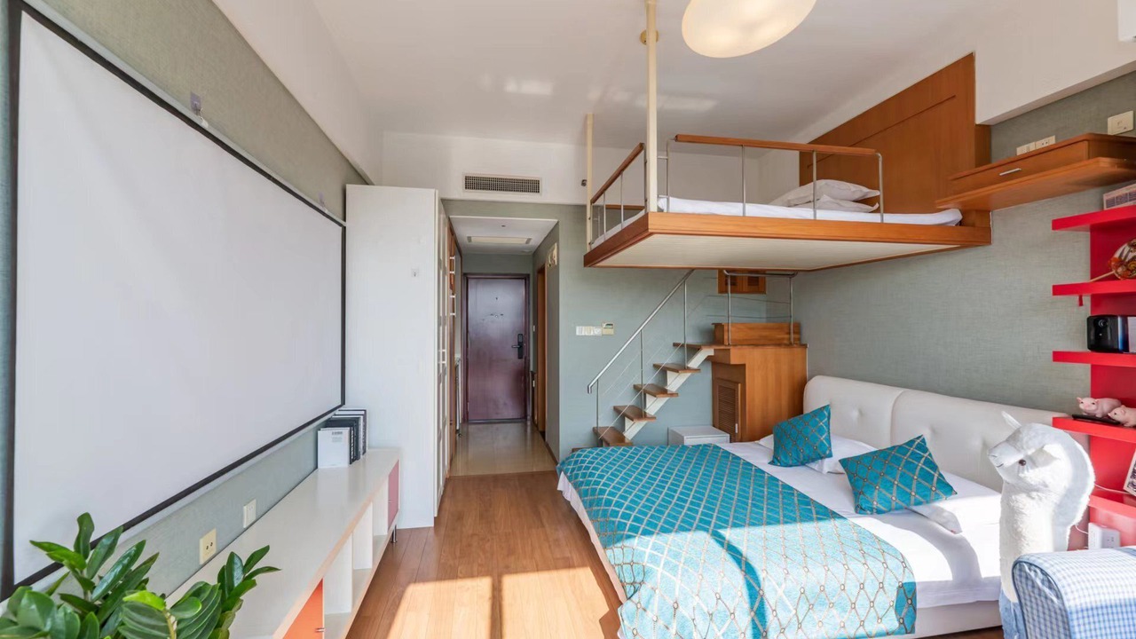 Photo of Bedroom in Downtown Hangzhou