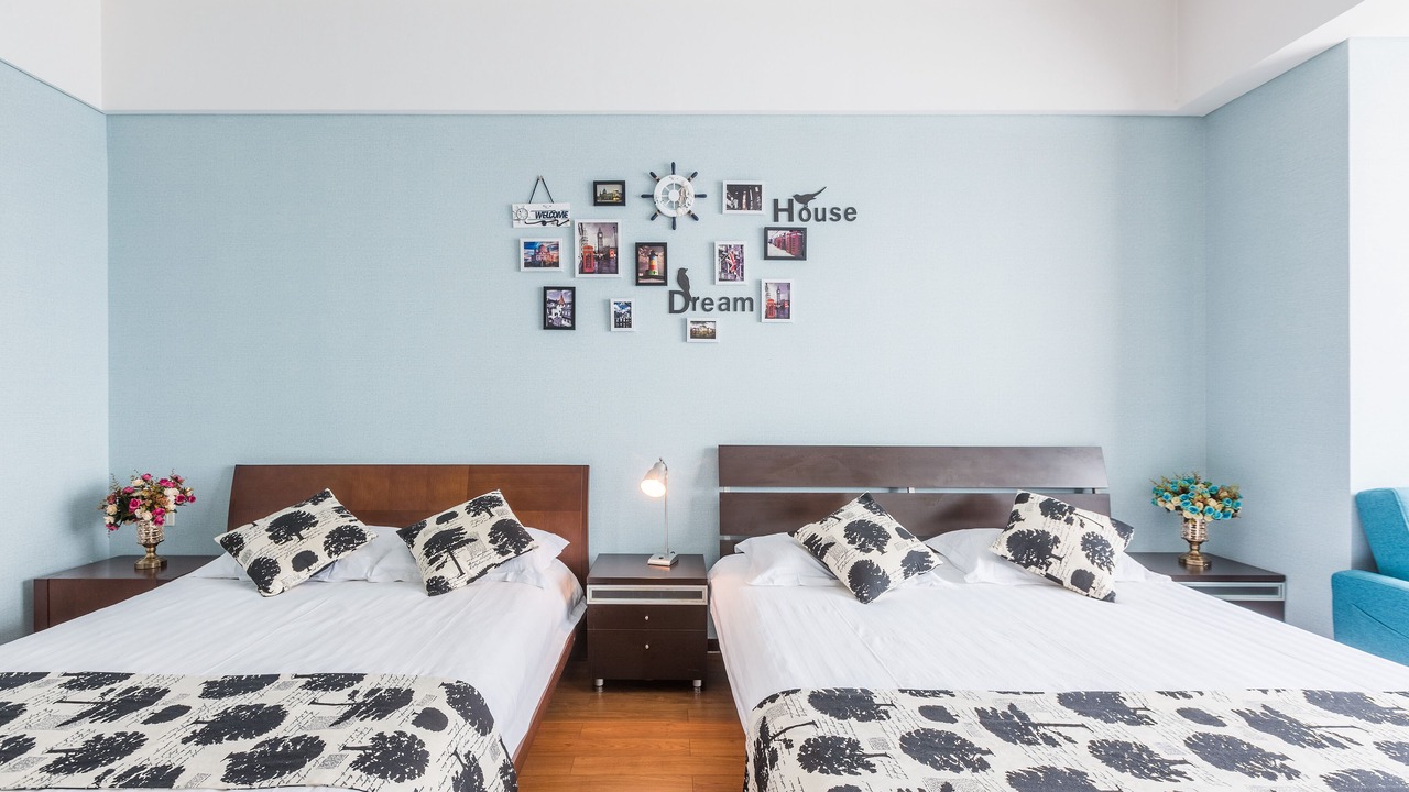 Photo of Bedroom in Downtown Hangzhou