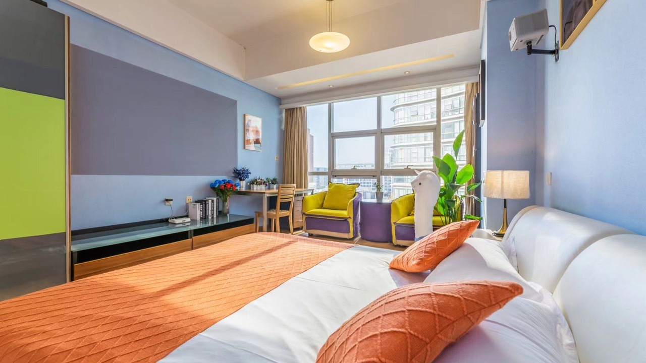 Photo of Bedroom in Downtown Hangzhou