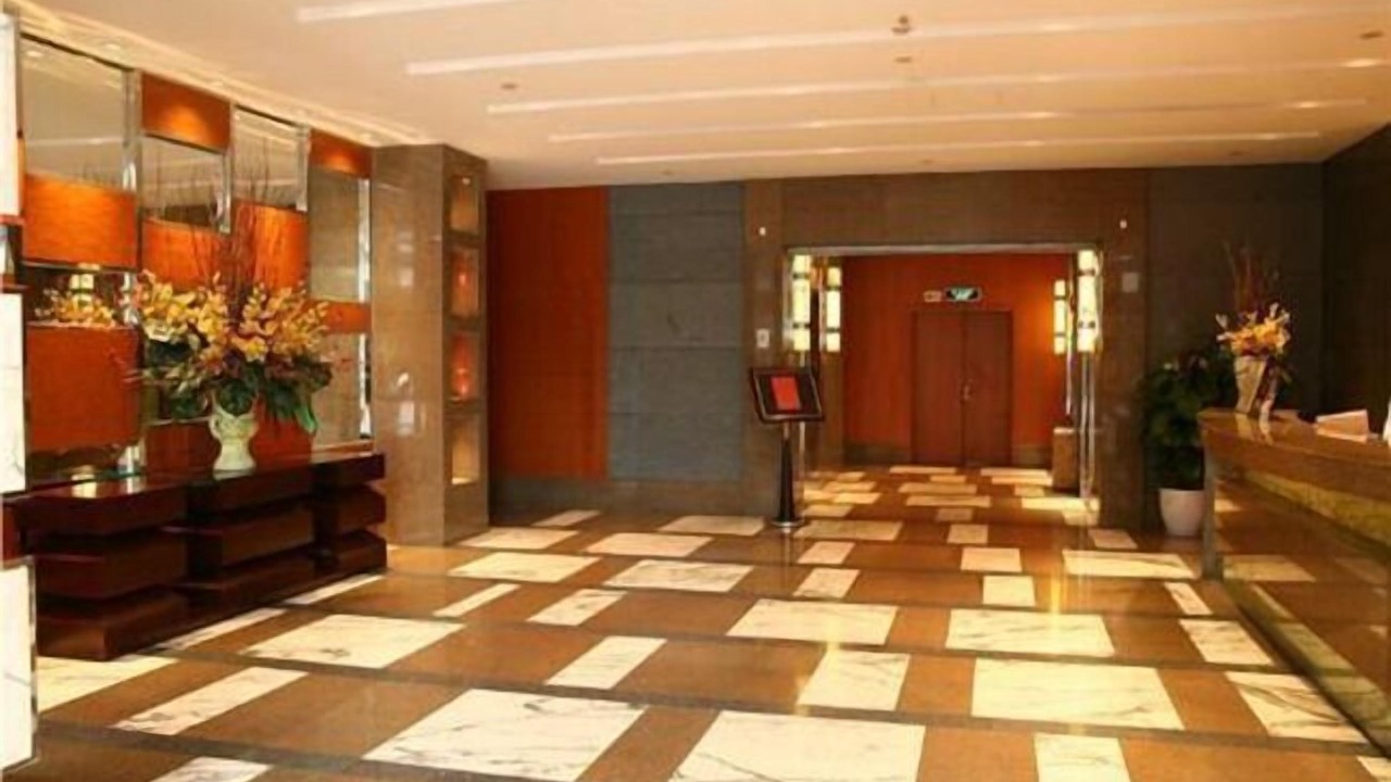 Photo of Others in Downtown Hangzhou