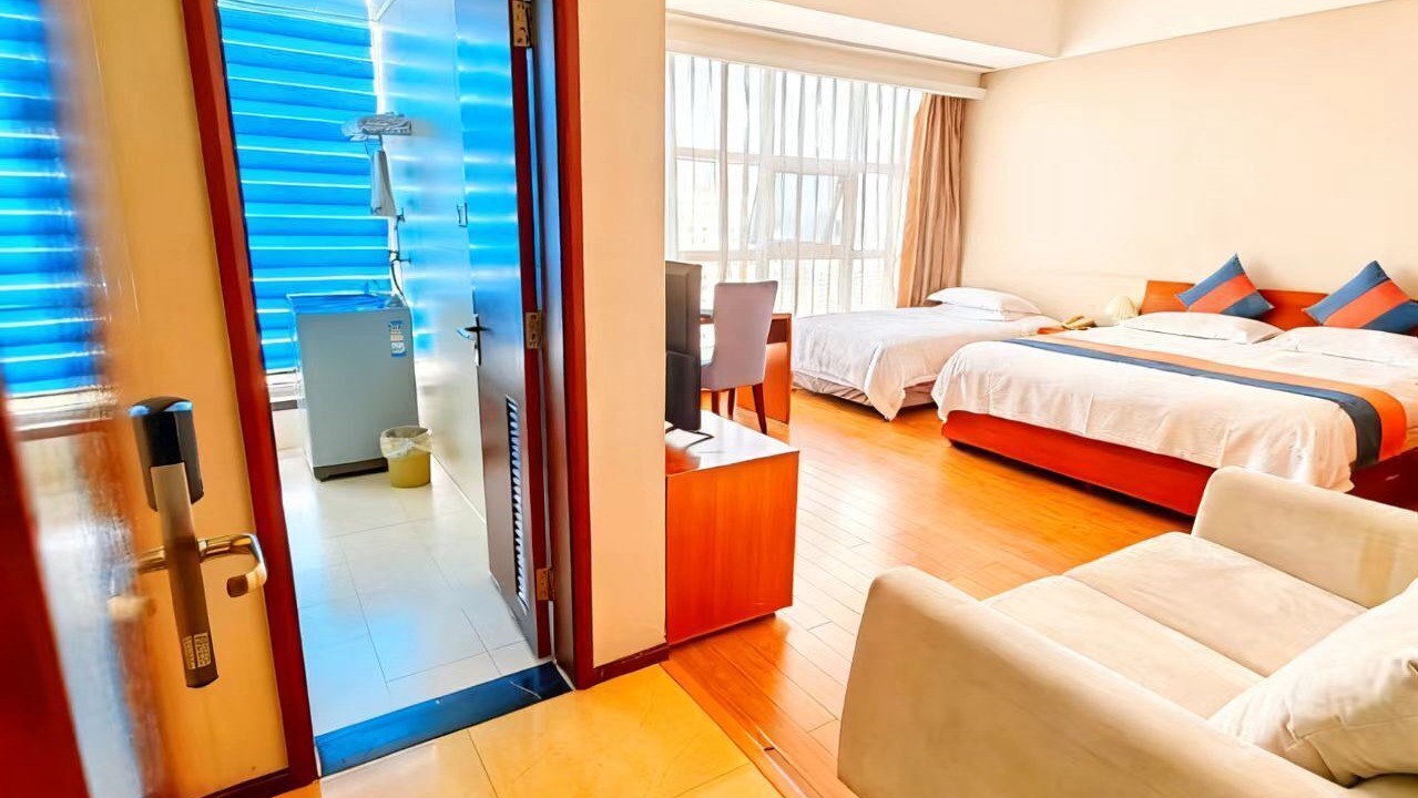 Photo of Bedroom in Downtown Hangzhou