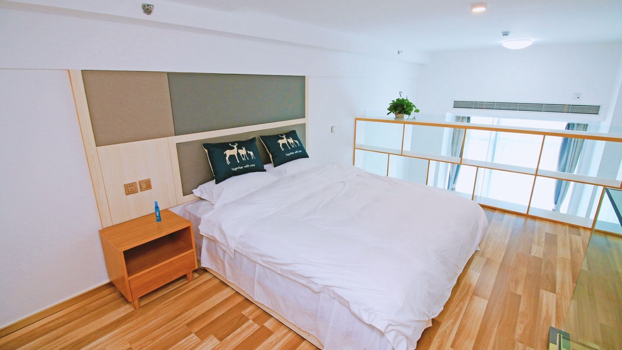 Photo of Bedroom in Xinghai Commercial Area