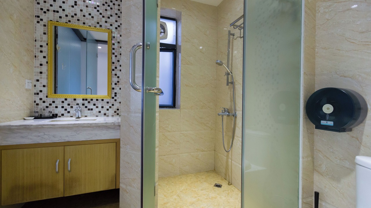 Photo of Bathroom in Dongqu Subdistrict