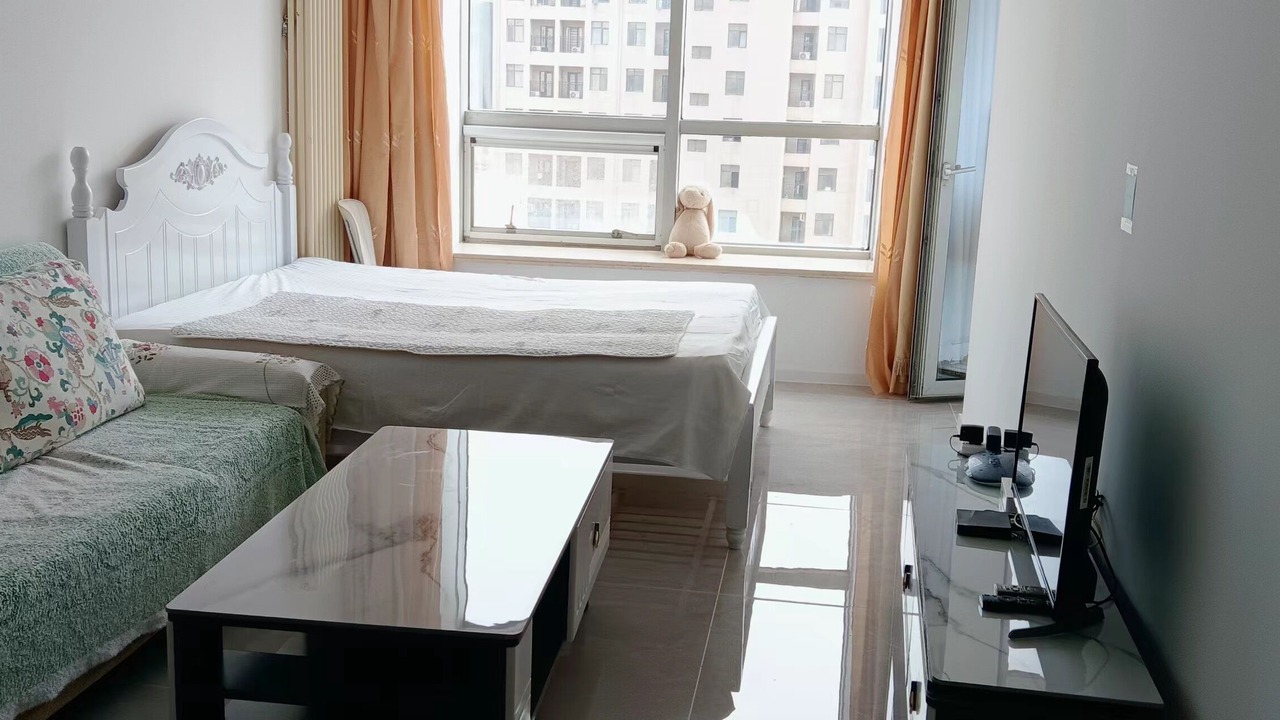 Photo of Livingroom in Dalian City Center
