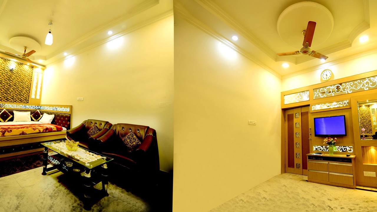 Photo of Bedroom in Taj Ganj