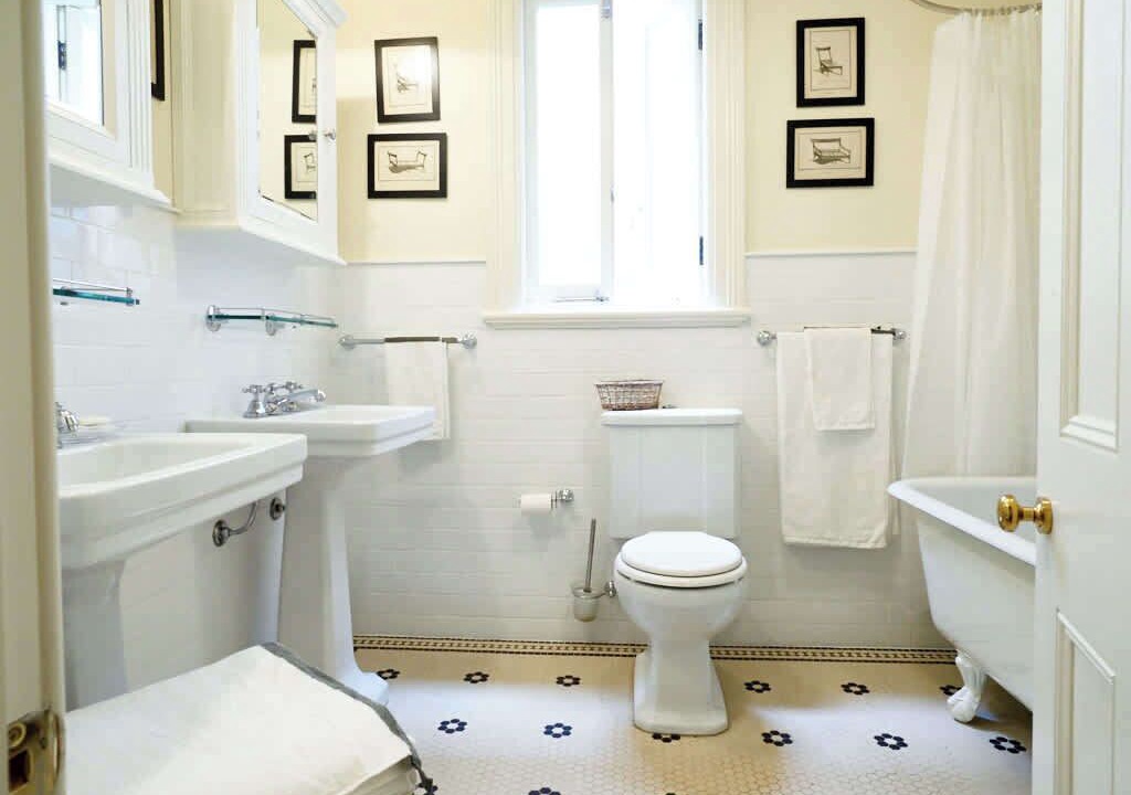 Photo of Bathroom in Paddington