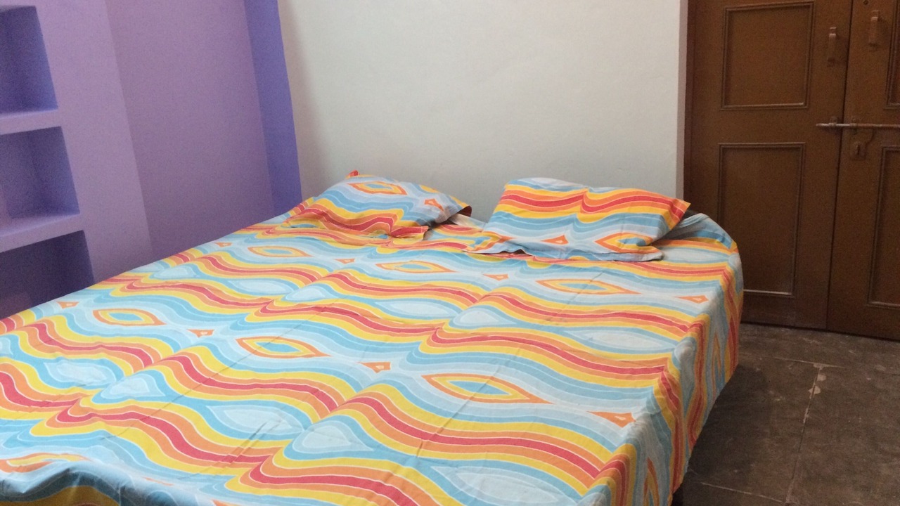 Photo of Bedroom in Aliganj