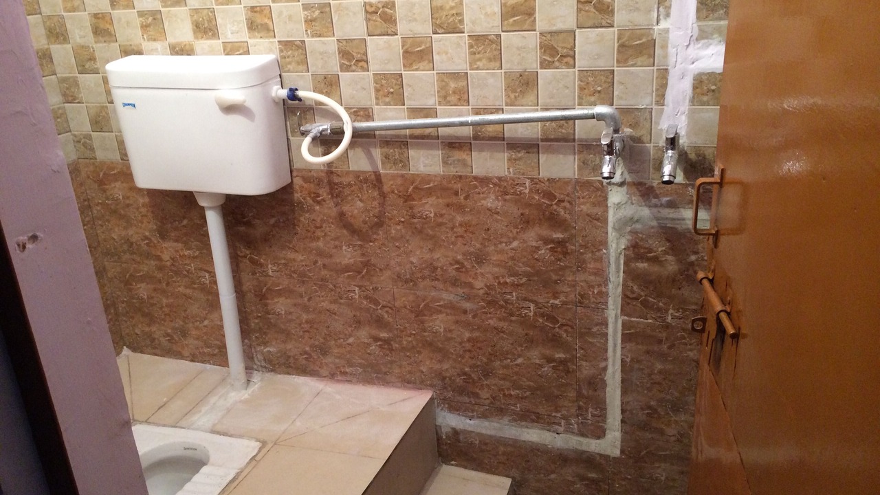 Photo of Bathroom in Aliganj
