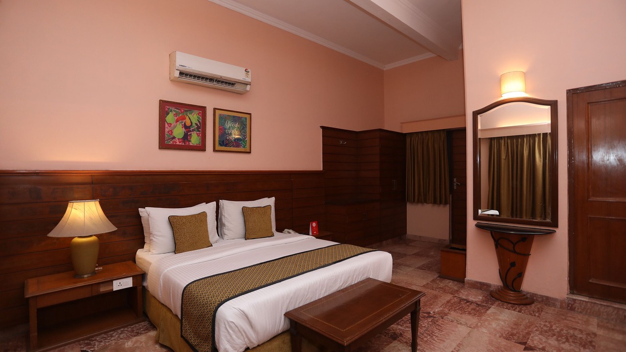 Photo of Bedroom in Agra