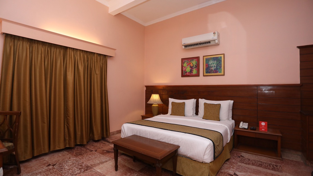 Photo of Bedroom in Agra