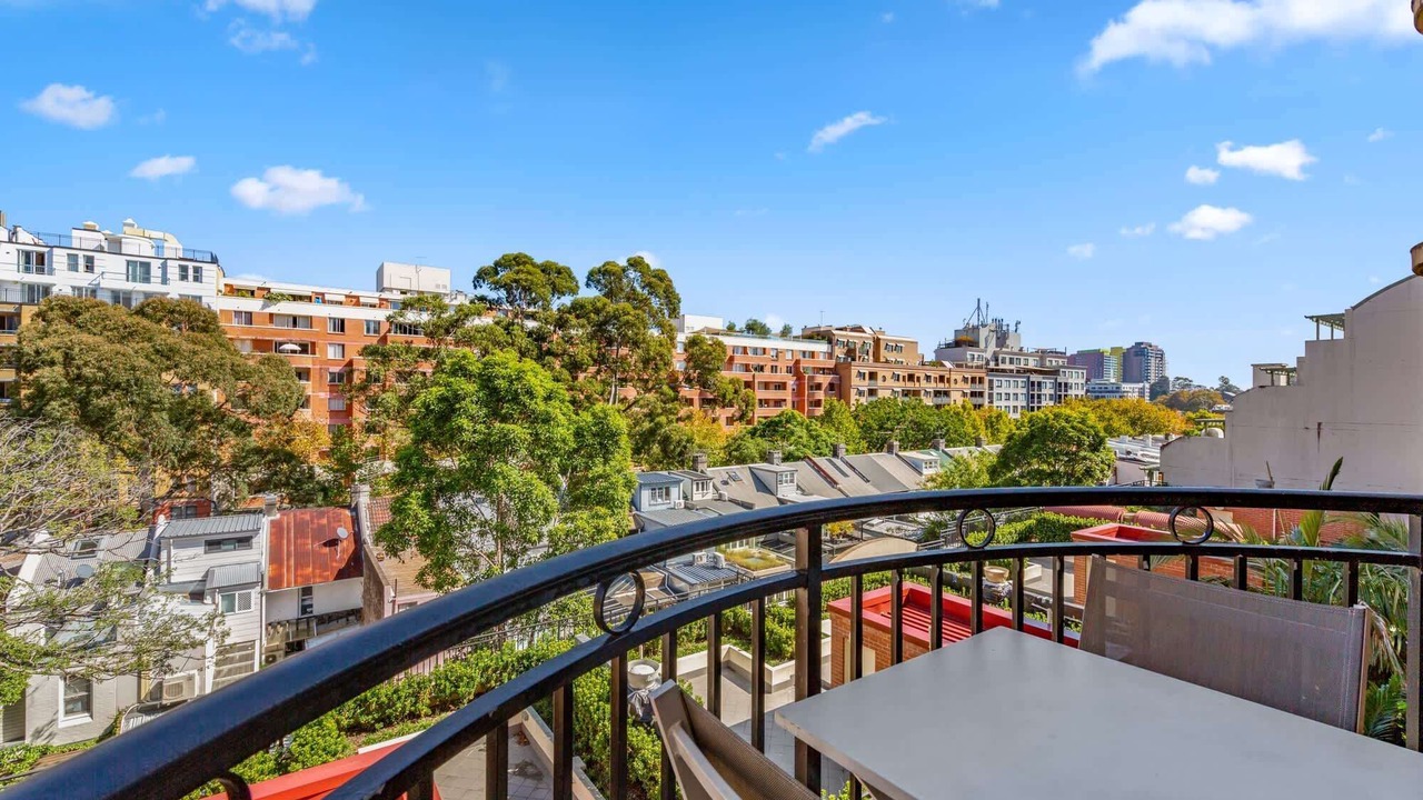 Photo of Patio Balcony in Darling Harbour