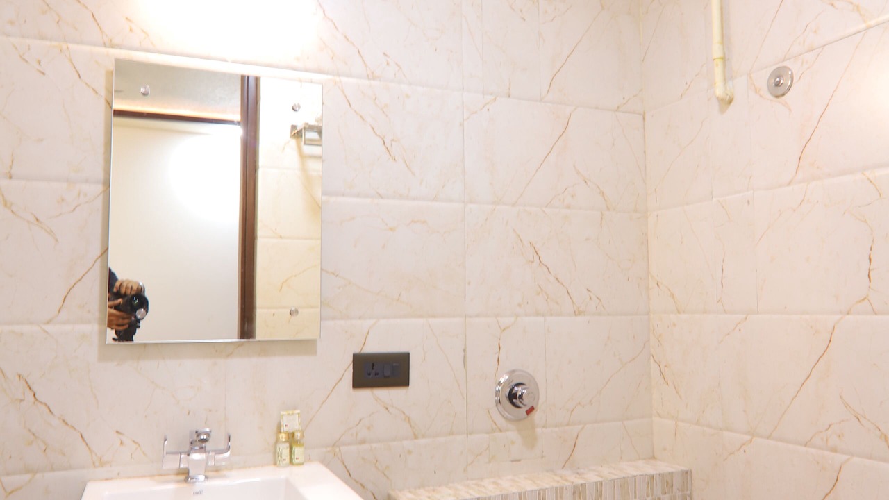 Photo of Bathroom in Taj Ganj