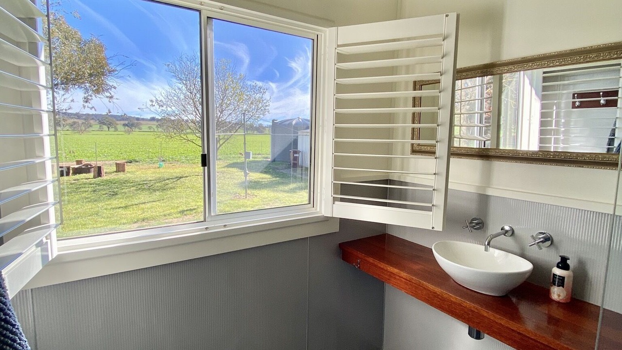 Photo of Bathroom in Cootamundra