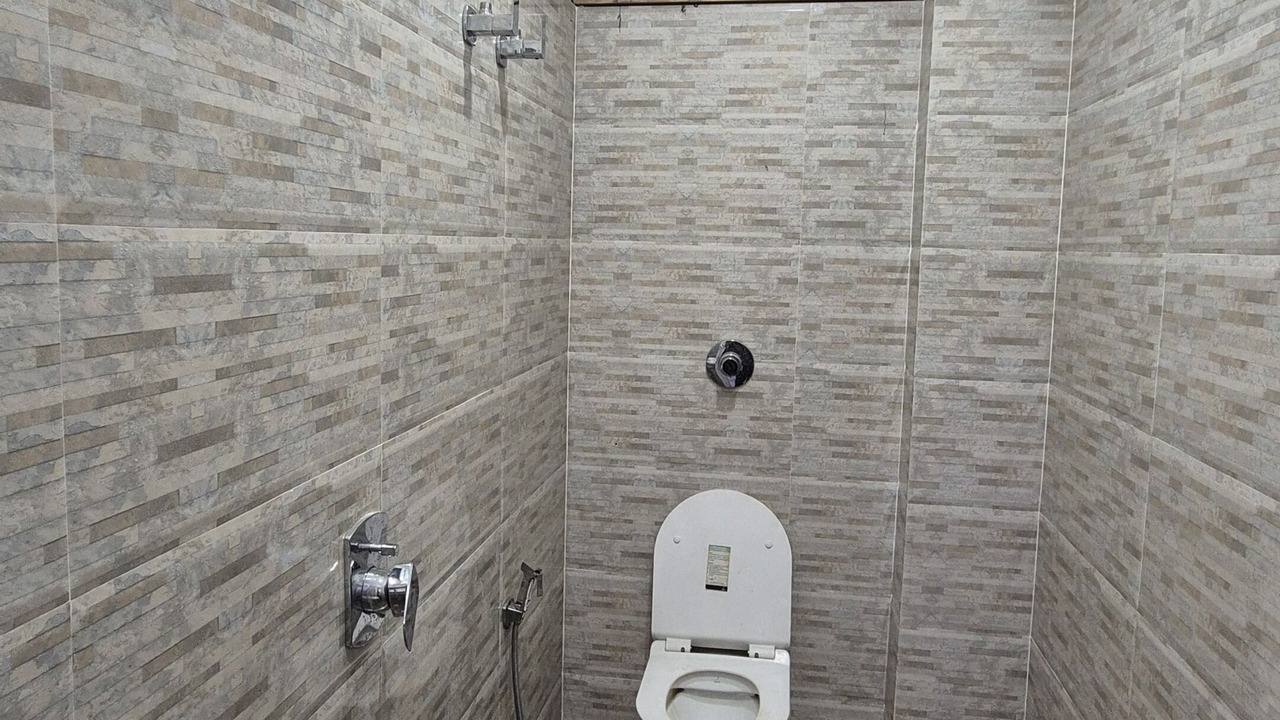 Photo of Bathroom in Sualkuchi