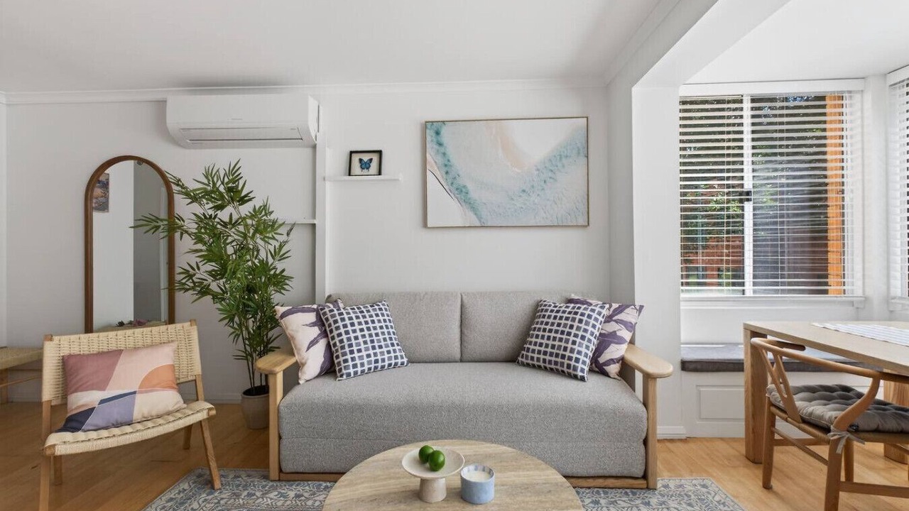 Photo of Livingroom in Dee Why