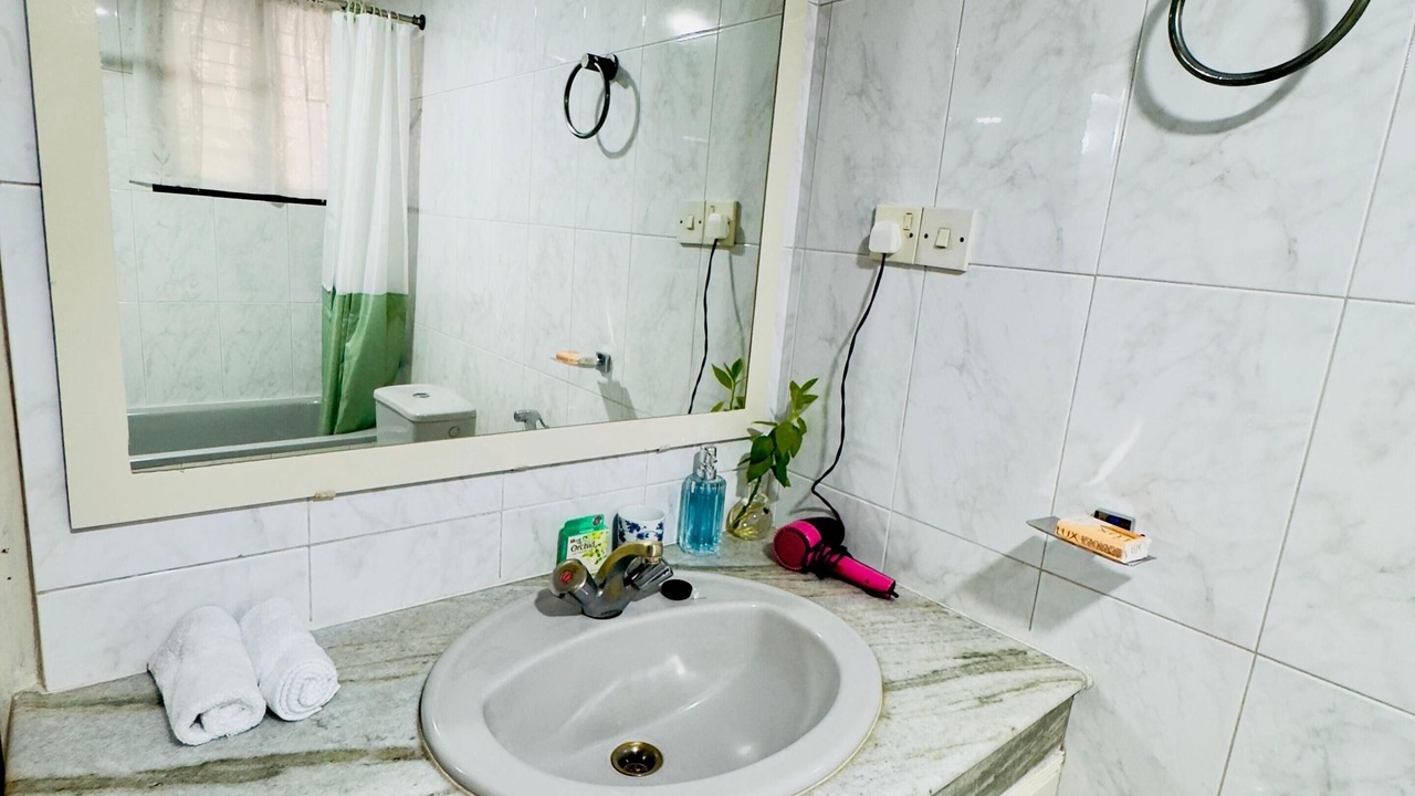 Photo of Bathroom in Gulshan