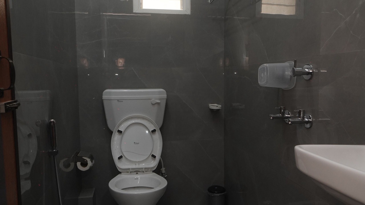 Photo of Bathroom in Sualkuchi