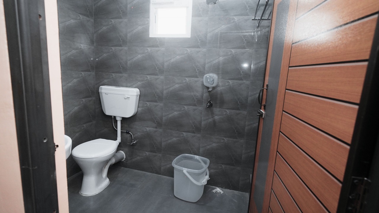 Photo of Bathroom in Sualkuchi