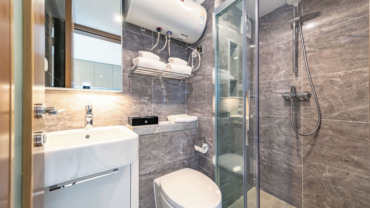 Photo of Bathroom in Huaqiang North