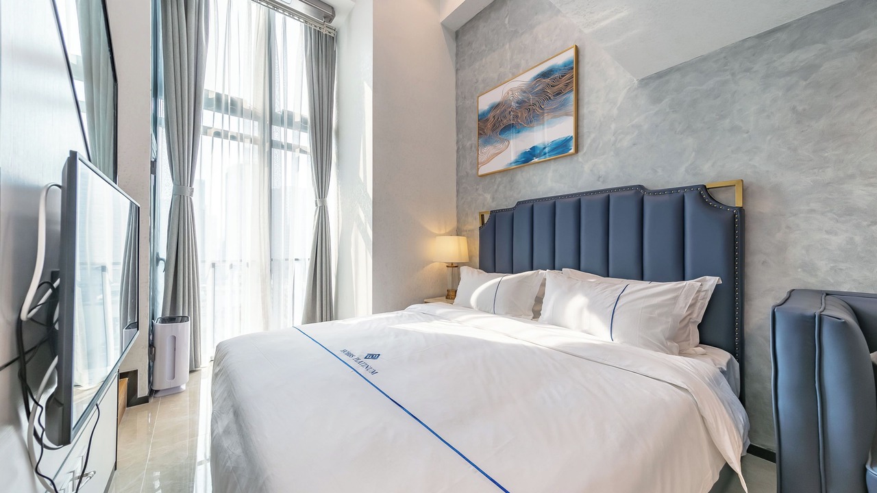 Photo of Bedroom in Huaqiang North