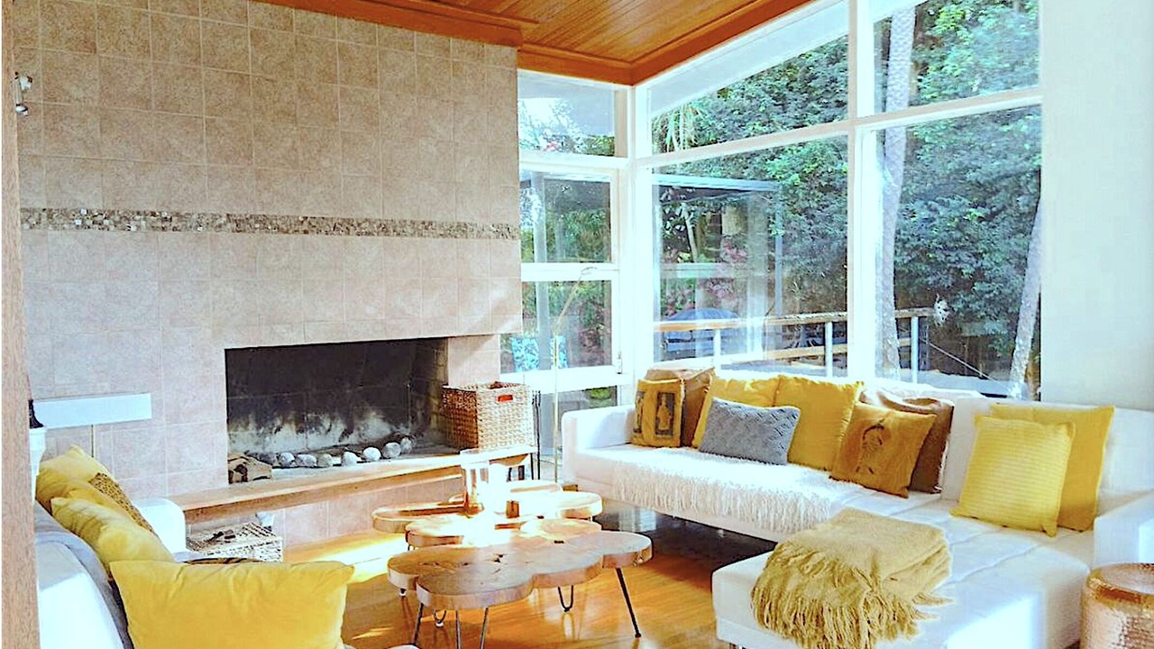 Photo of Livingroom in Castlecrag
