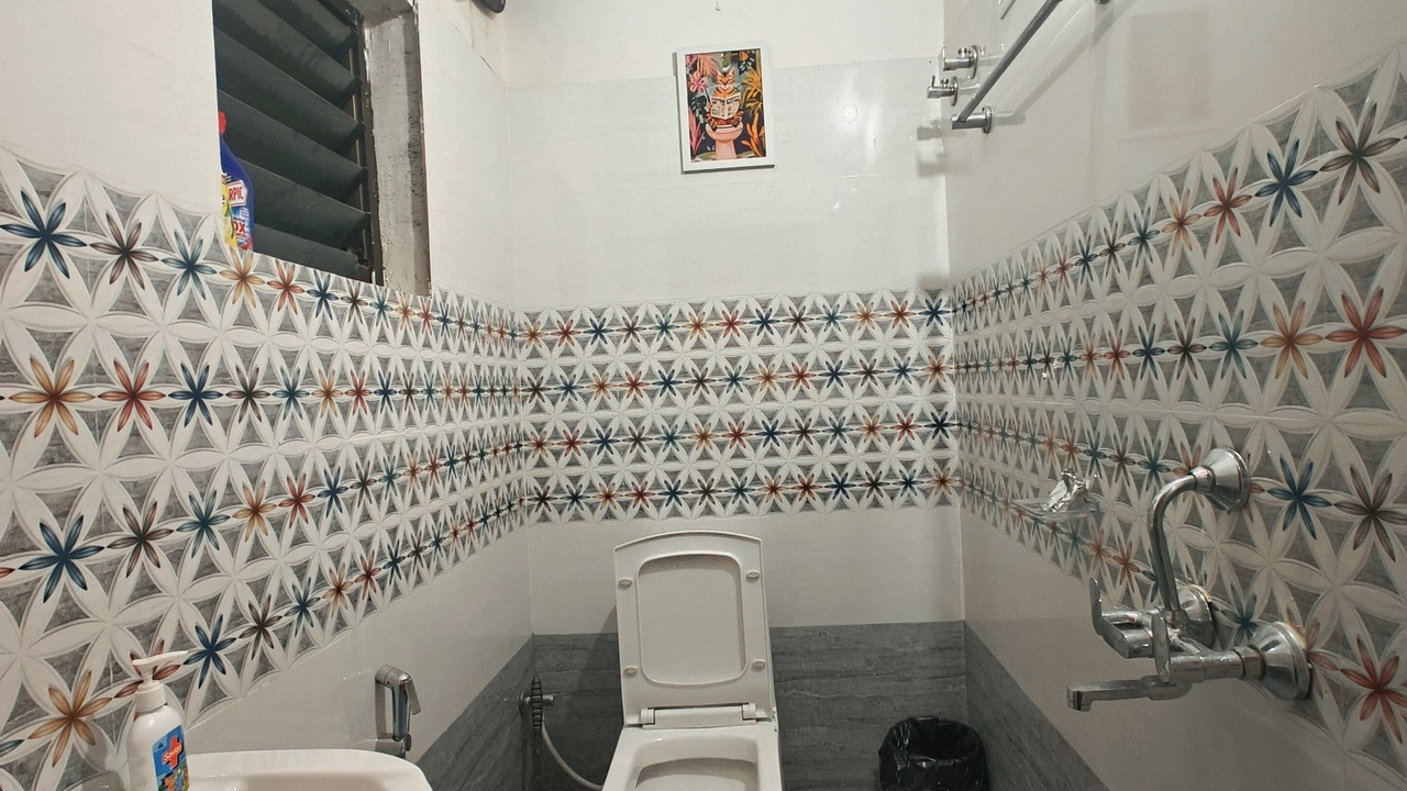Photo of Bathroom in Sualkuchi
