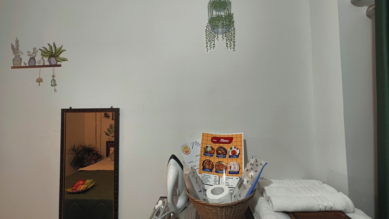 Photo of Bedroom in Sualkuchi
