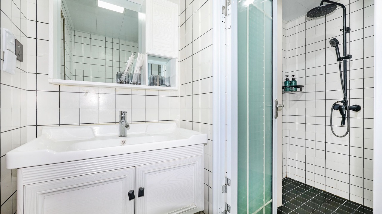 Photo of Bathroom in Yuzhong
