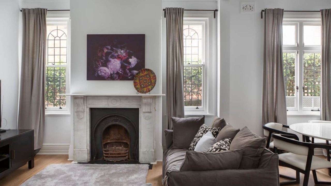 Photo of Livingroom in Woolwich