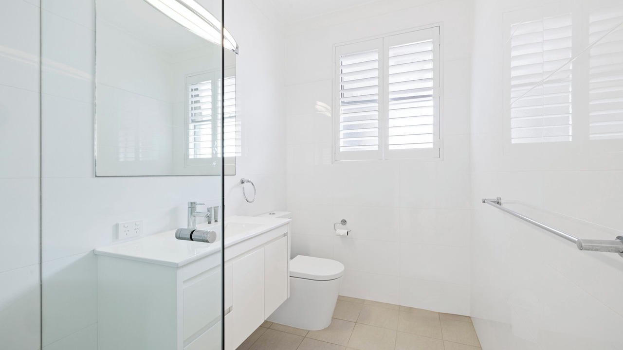 Photo of Bathroom in Avalon Beach