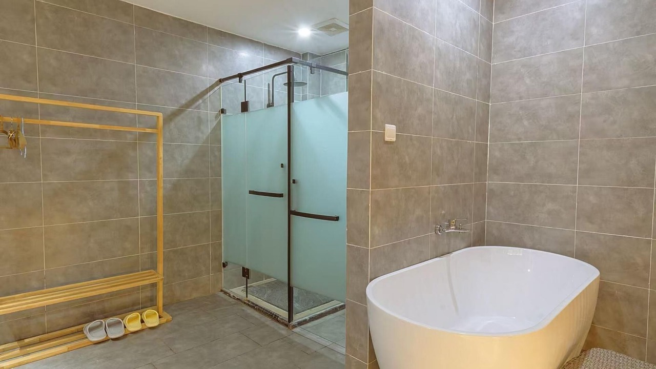 Photo of Bathroom in Emeishan