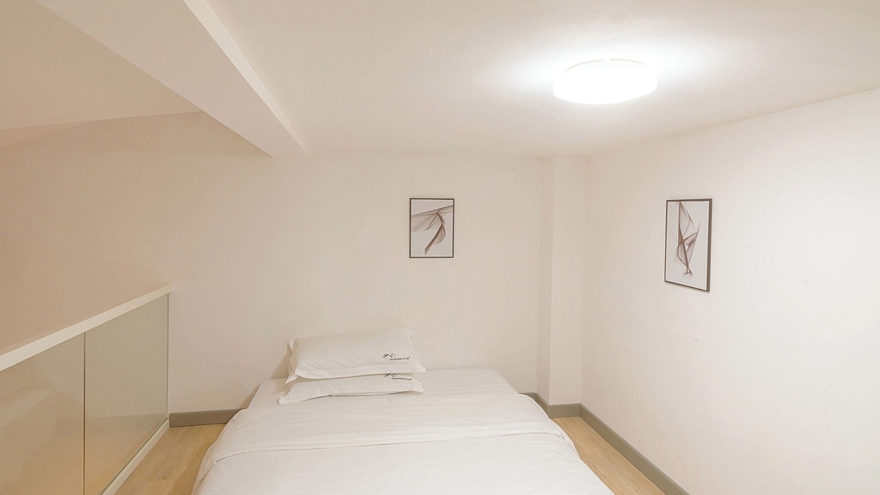 Photo of Bedroom in Emeishan