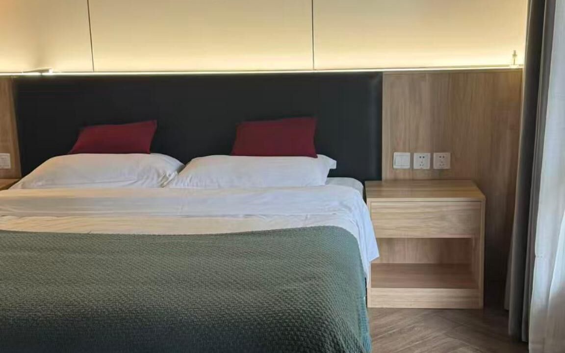 Photo of Bedroom in Emeishan