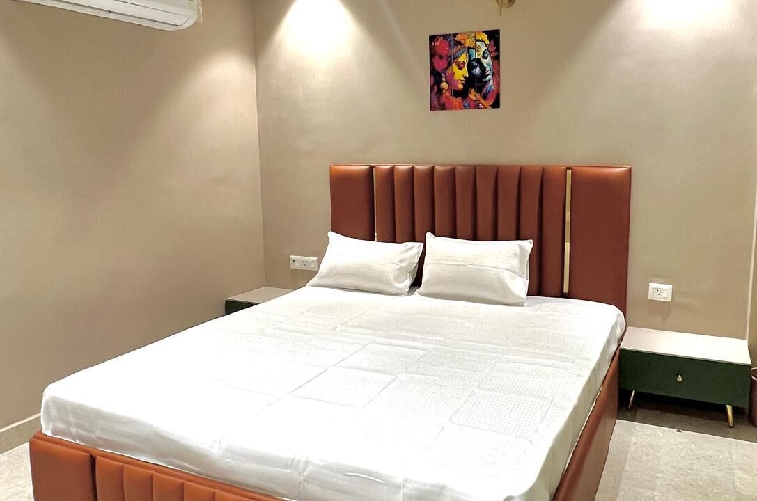 Photo of Bedroom in Taj Ganj
