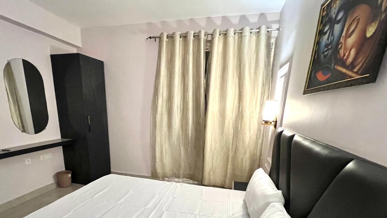 Photo of Bedroom in Taj Ganj