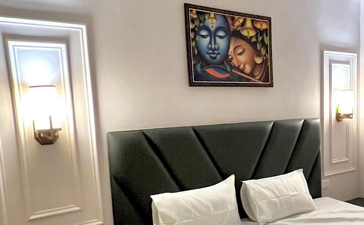 Photo of Bedroom in Taj Ganj