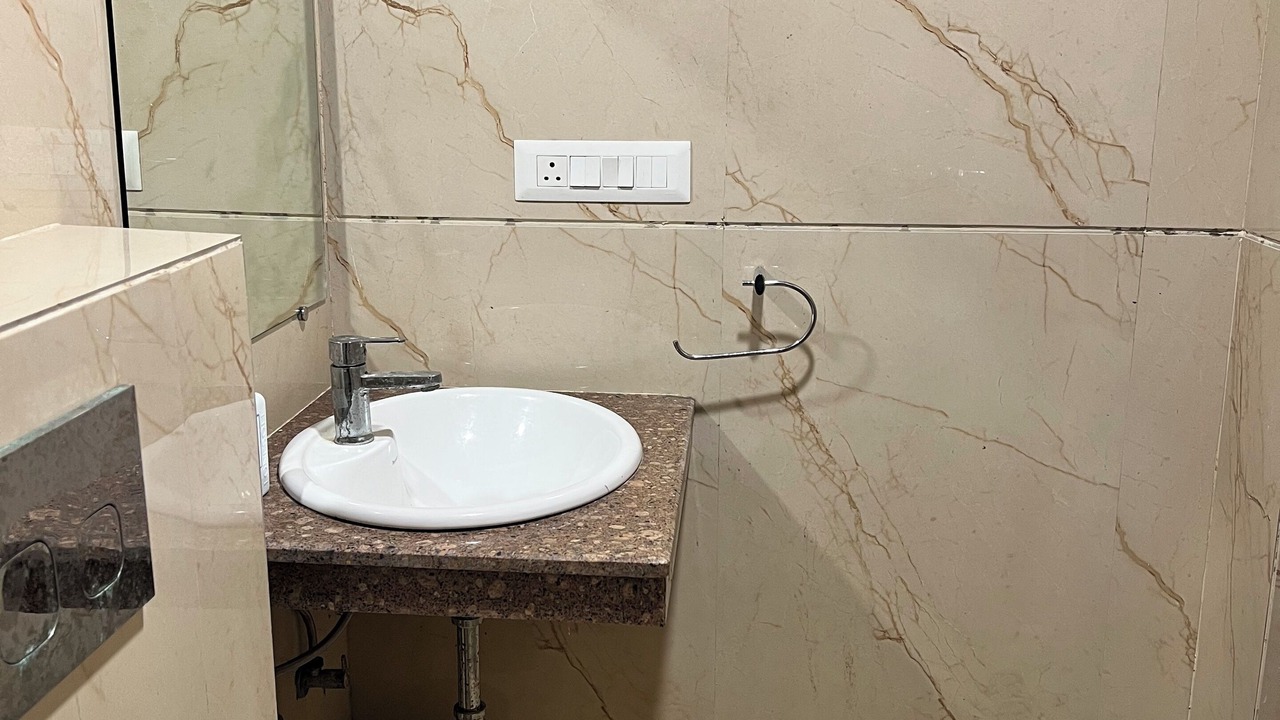 Photo of Bathroom in Taj Ganj