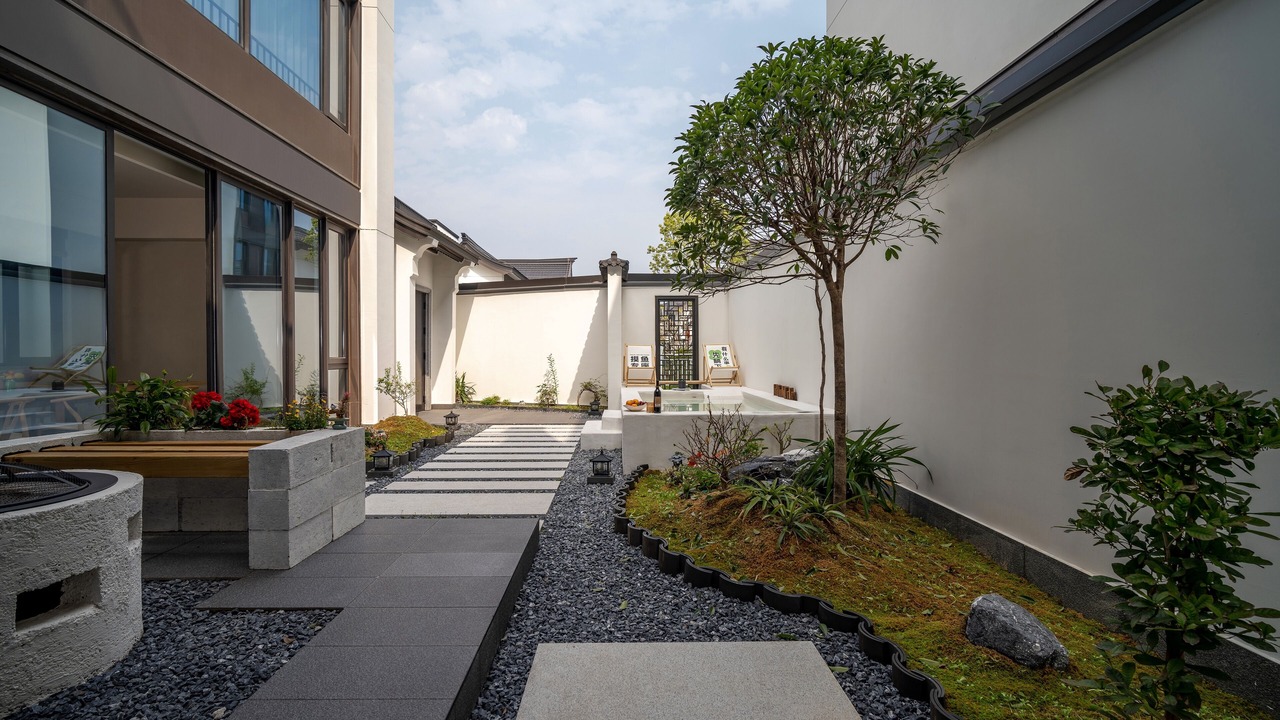 Photo of Patio Balcony in Yinzhan Forest farm