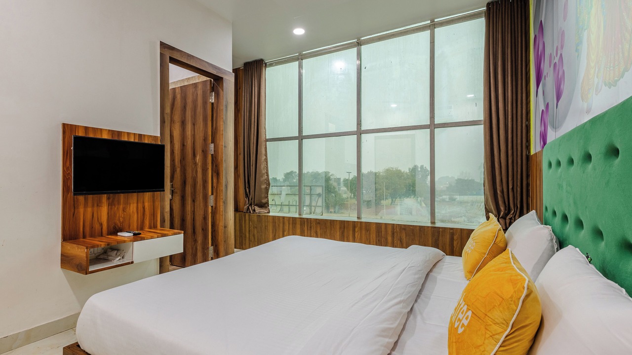 Photo of Bedroom in Vrindavan