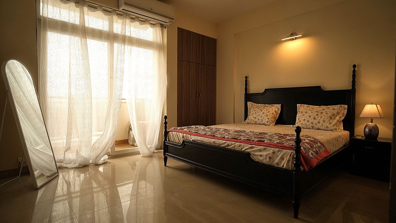 Photo of Bedroom in Taj Ganj