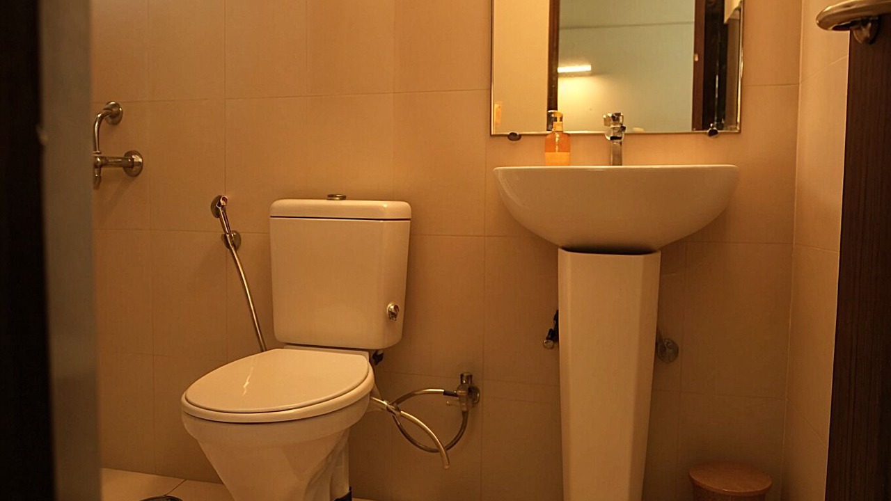 Photo of Bathroom in Taj Ganj