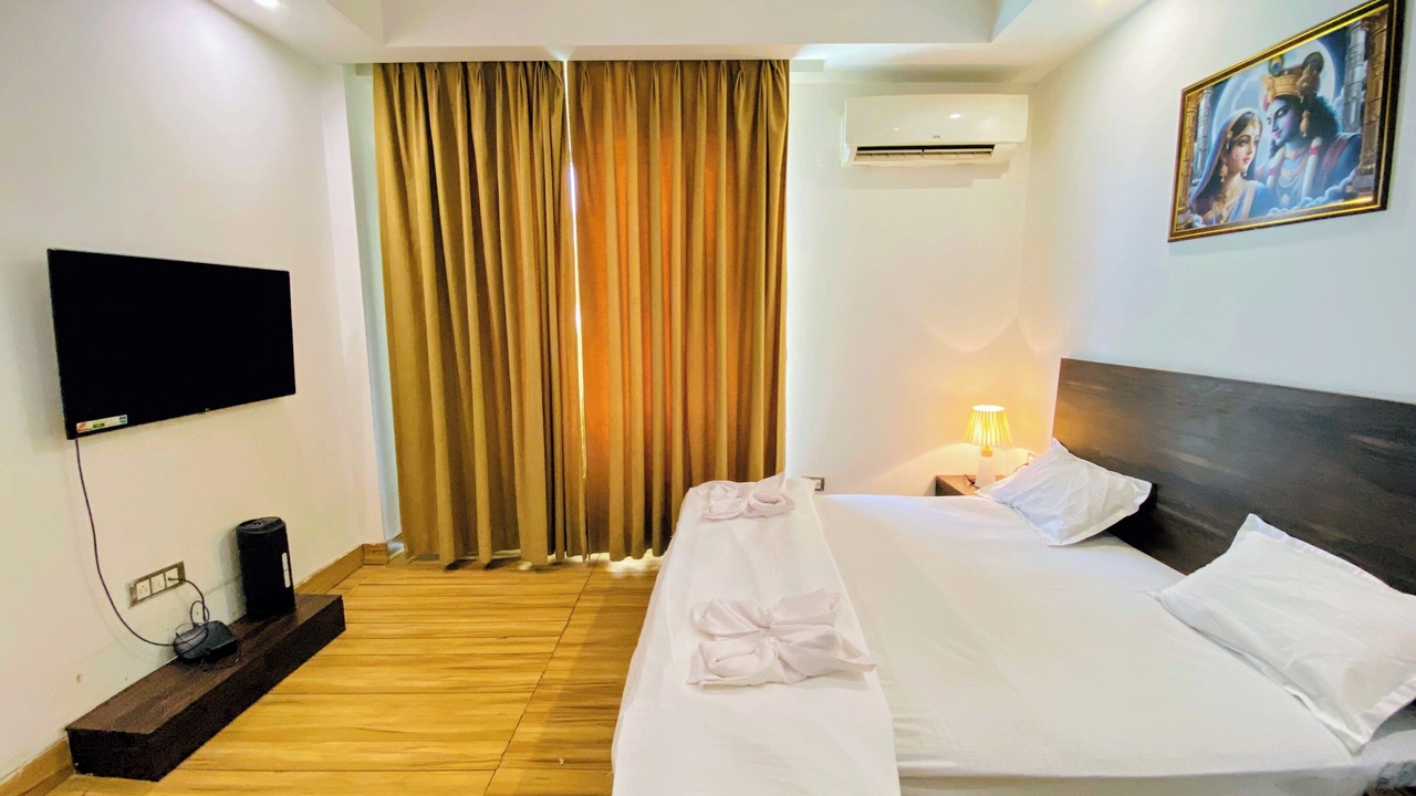 Photo of Bedroom in Vrindavan