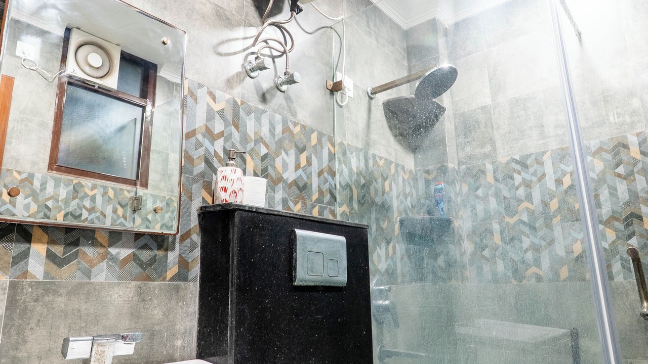 Photo of Bathroom in Taj Ganj