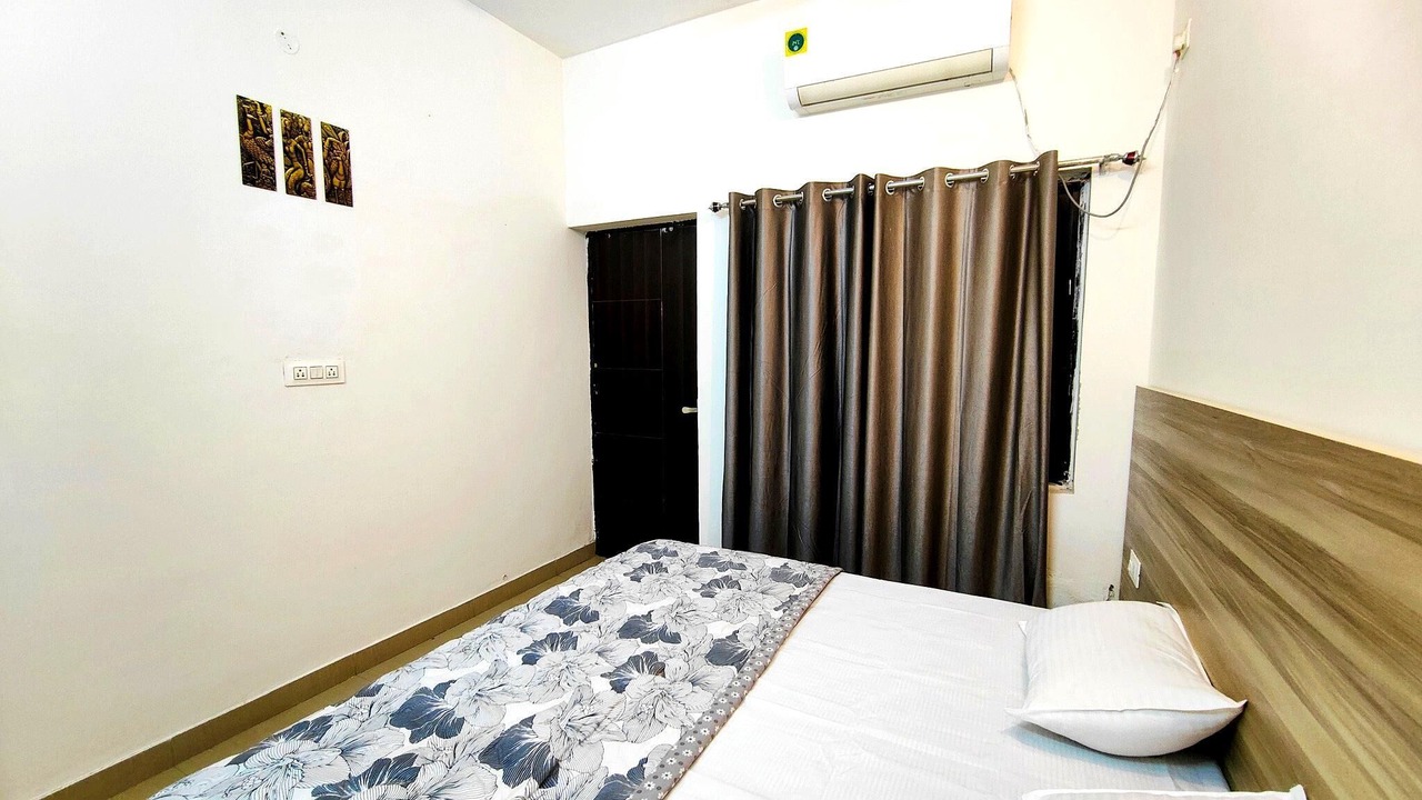 Photo of Bedroom in Mathura