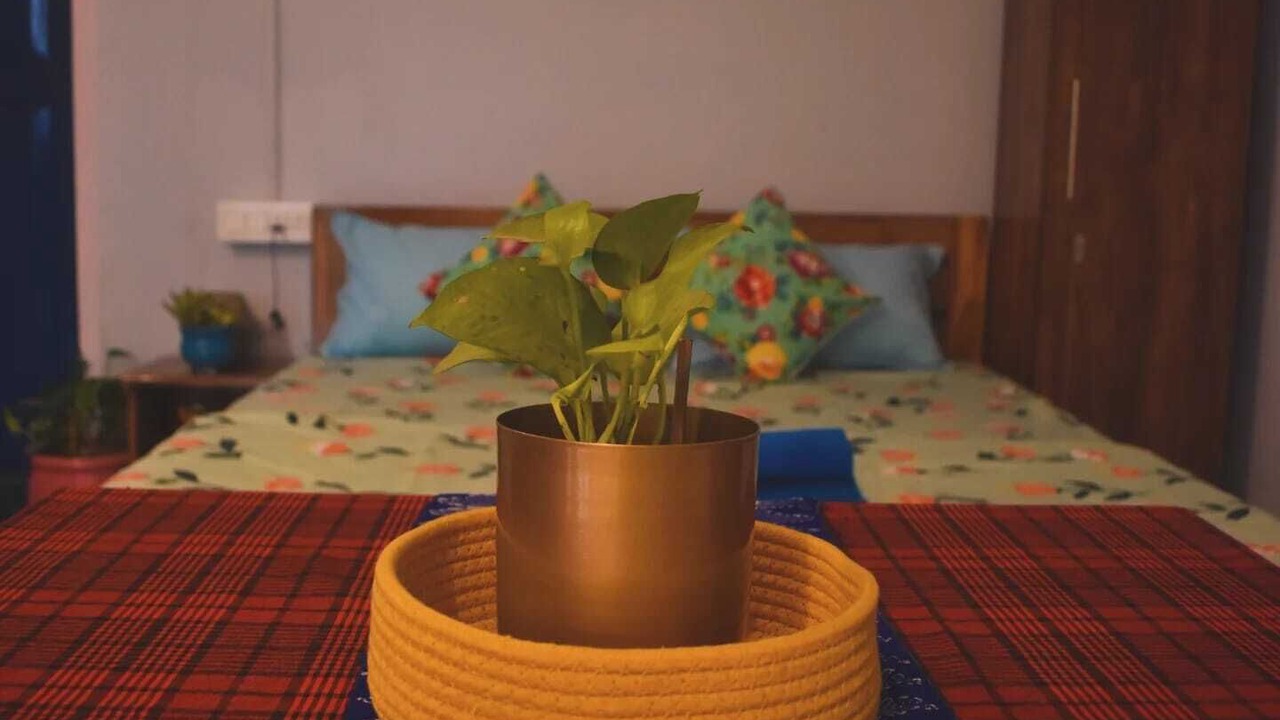 Photo of Bedroom in Sualkuchi