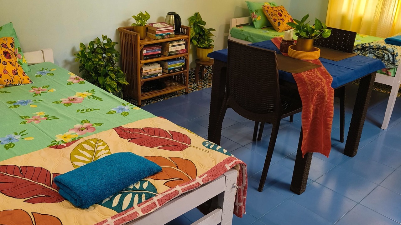 Photo of Bedroom in Sualkuchi