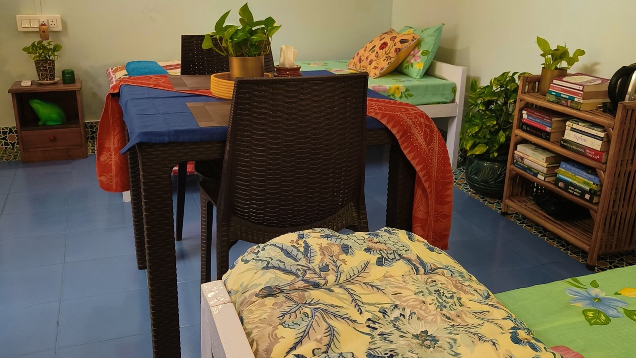 Photo of Bedroom in Sualkuchi