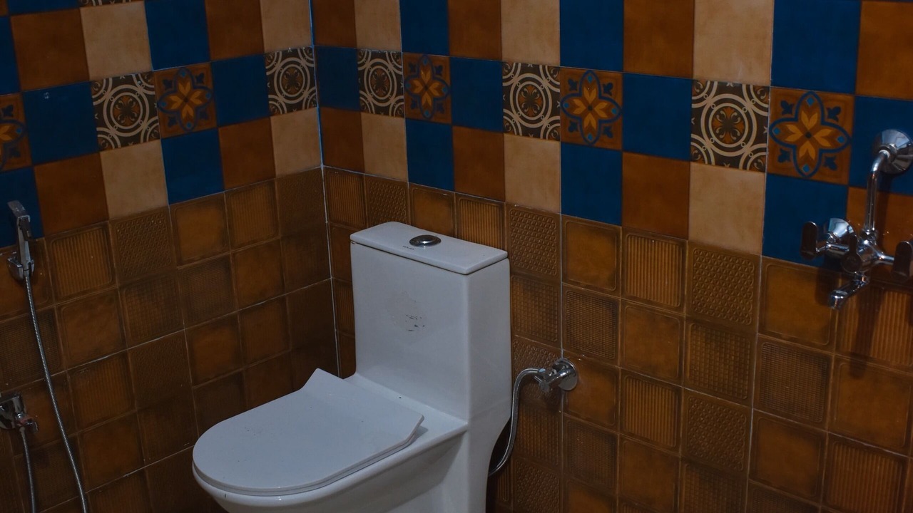Photo of Bathroom in Sualkuchi